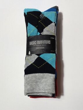 NWT Basic/Outfitters 4PK Mens Crew Socks
